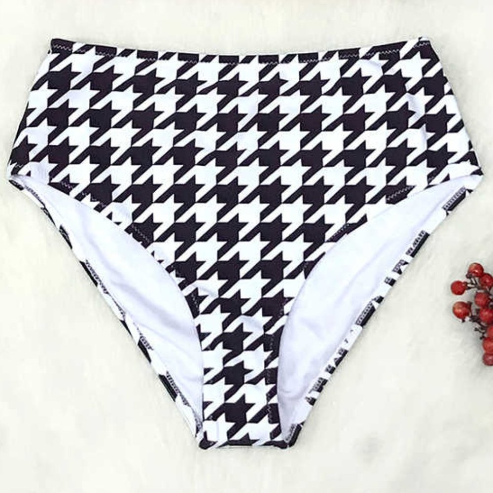 Cupshe Pink Smocked & Hound's Tooth Bikini - Picture 3 of 6
